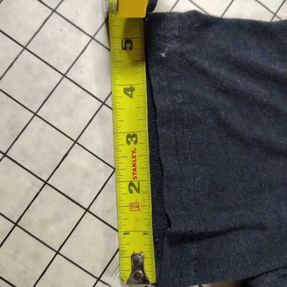 Gently Used Vintage Men's Champion Black XL T-Shirt - Picture 9 of 9